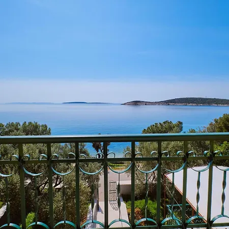 Kapetanova Kuca Martinšćica